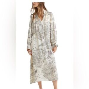 H&M Cream and Gray Long Sleeve Dress